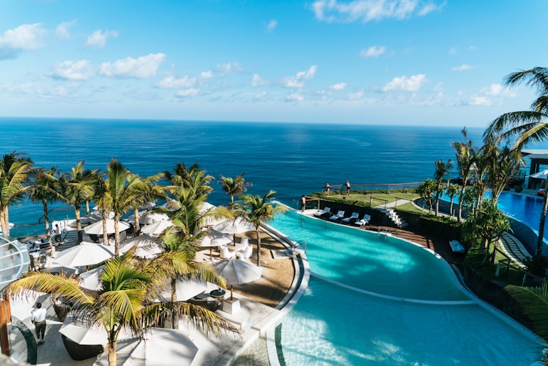 Hotel Pools